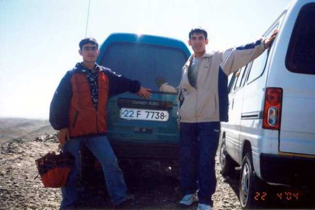 Sulton uvays ziyorotgohida.